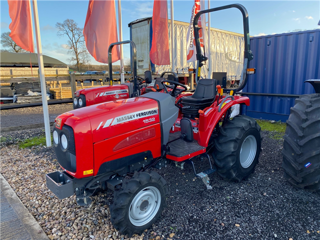 Massey Ferguson MA569679 - New 2019 MF 1532H Hydrostatic Compact Tractor