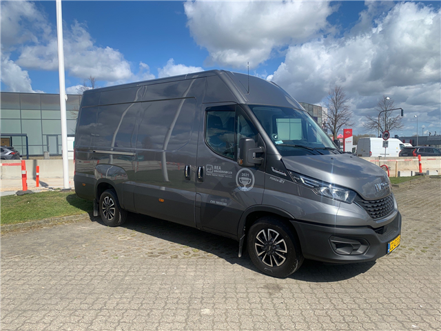 Iveco Daily 35S21H A8 12m3