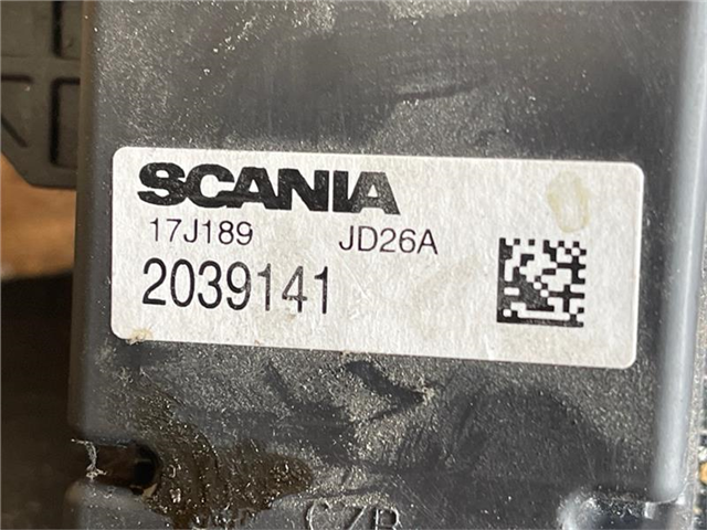 Scania LEVER 2039141